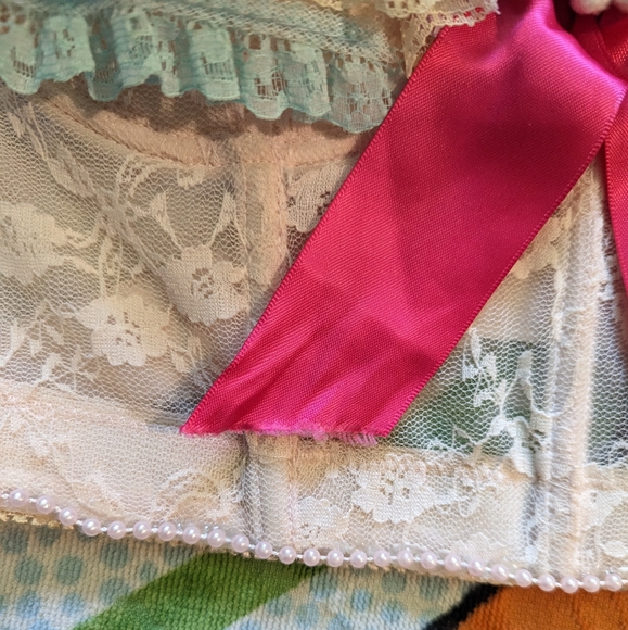 🧸Kawaii Pastel Rainbow Teddy Bear Rave Bra 🧸 - Picture 8 of 9